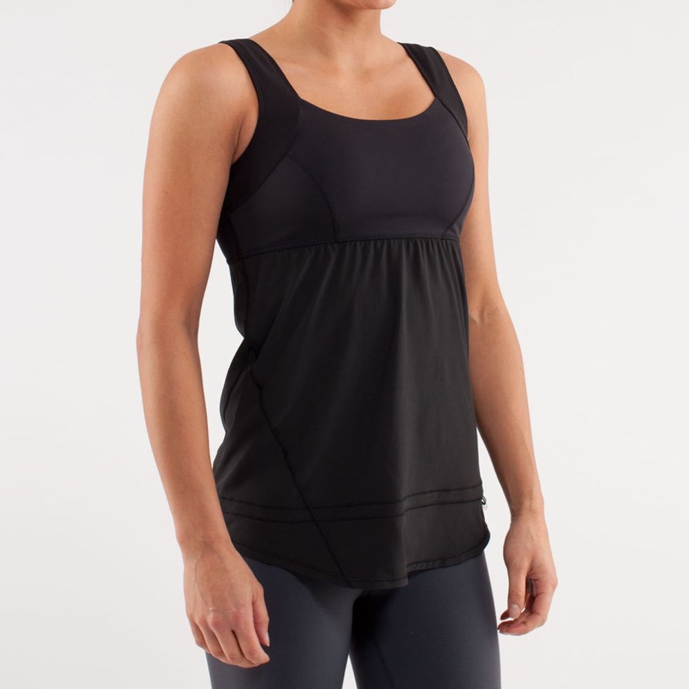 Lululemon Run: Chase Me Tank size 2 Black